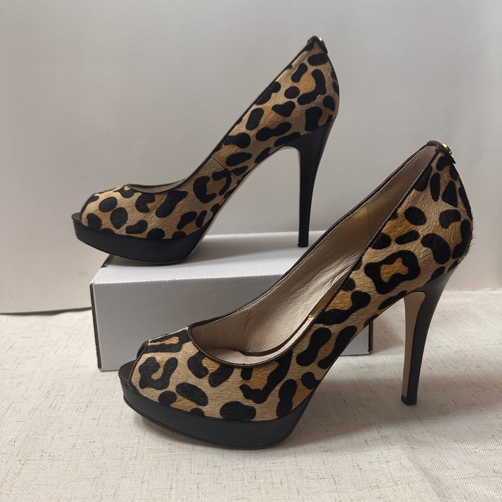 Michael Kors Animal Print Peep Toe Heels - Picture 2 of 14